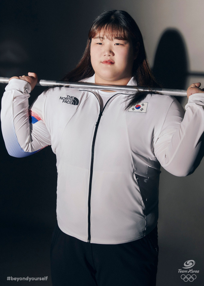 박혜정, 8년 만에 올림픽 은메달 획득으로 한국 역도 새 역사 기록!