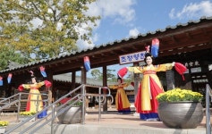 세종대왕과 초정약수축제 3일간 15만명 다녀갔다...흥행 돌풍