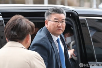 공수처 도착한 유병호 사무총장