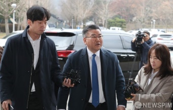 '전 국민권익위원장 표적 감사 주도 의혹' 유병호 사무총장 피의자 신분 조사