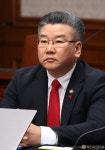 국무회의 자리한 유병호 감사원 사무총장