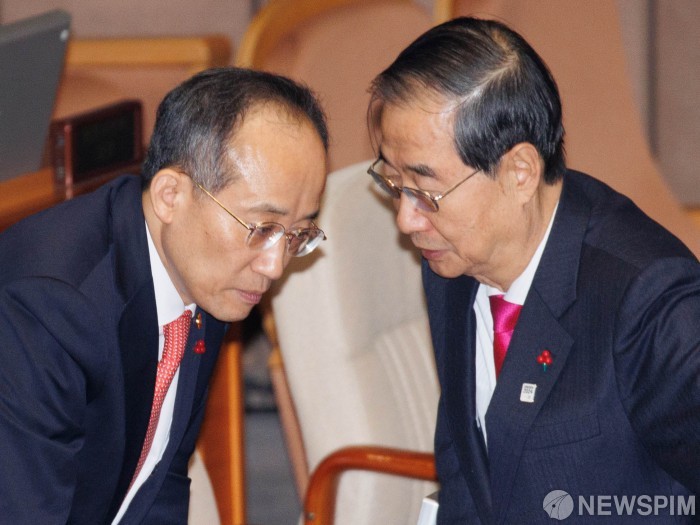 한덕수 국무총리 등, 윤석열 대통령과 계엄선언 관련 대응 논의