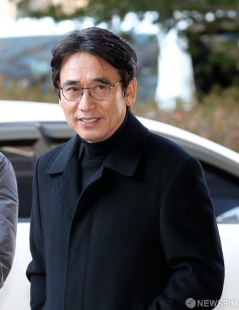 '한동훈 명예훼손 혐의' 유시민 항소심서도 벌금 500만원