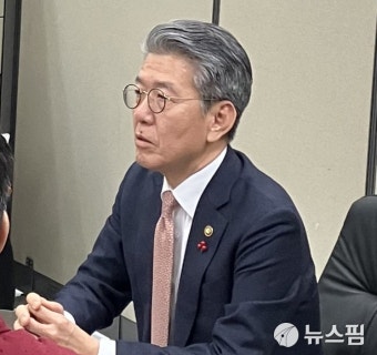 김홍균 외교부 1차관 