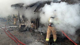 영천 화남면 주택서 화재...90·60대 모자 2명 부상