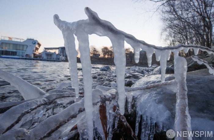 ?src=http%3A%2F%2Fimgnews.naver.net%2Fimage%2F5002%2F2024%2F01%2F23%2F0002515612_001_20240123084804686.jpg&amp;type=sc960_832