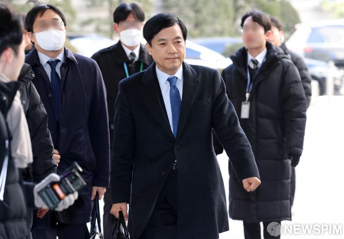 이성윤, 김학의 출국금지 사건 관련 무죄 선고, 무죄 확정, 대법원 주장 수용(procuring, obstruction)