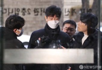 김종국 전 KIA 감독, 영장실질심사 출석