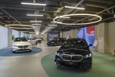 BMW 코리아 코오롱 모터스, 의정부 전시장 새 단장