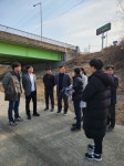 고준호 경기도의원, 파주 봉일천 친수하천 공간조성 현장 점검