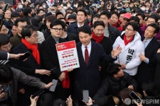 계양구 박촌역 찾은 한동훈 - 원희룡