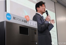 일체형 세탁건조기 NEW 비스포크 AI 콤보 설명하는 아무형 부사장