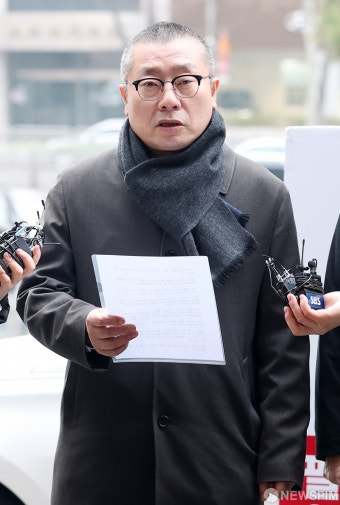 입장 밝히는 박명하 의협 비대위 조직위원장