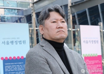 심문 마친 김창수 전의교협 회장