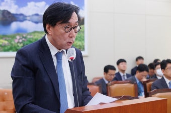 장호진 안보실장 
