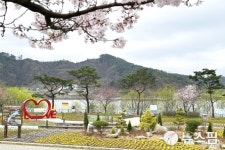 세종시, 고복자연공원에 한글조형물·수변관찰로 포토존 설치