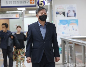 김홍희 전 해경청장 '함정 도입 비리' 구속기로