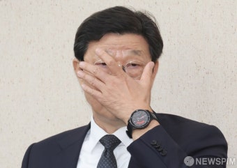 1차회의 브리핑 앞둔 노연홍 의료개혁특위 위원장