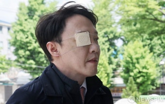 이정섭 검사, 탄핵심판사건 첫 변론기일 출석