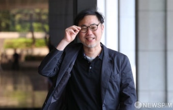 '김건희 여사 명품백' 최재영 목사 고발 김순환 서민위 총장 검찰 출석