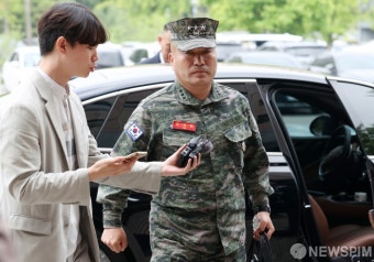 공수처 재소환 김계환 해병대사령관, '묵묵부답'