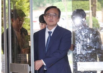 삼성전자 안승호 전 부사장 '특허 유출' 영장실질심사