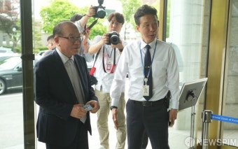 헌정사 첫 검사 탄핵 기각...5:4 의견