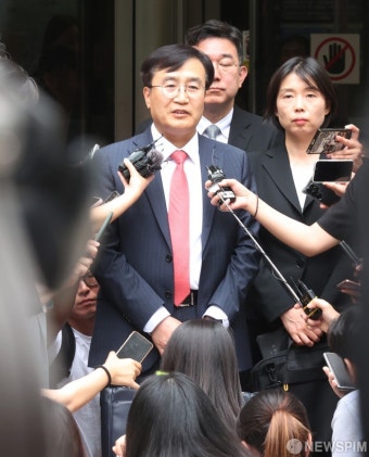 노소영 이혼소송 위자료 20억원,재산분할료 1조3800억원