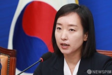모두발언하는 전은수 더불어민주당 최고위원