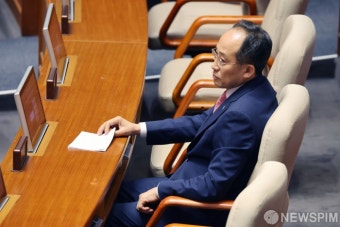 국회 본회의 자리한 추경호 국민의힘 원내대표