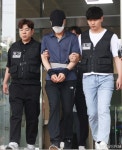 수서서 나서는 강남 모녀 살해범 박학선