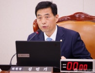 우원식 의장, 국회사무총장에 '3선' 김민기 내정...비서실장엔 조오섭 임명