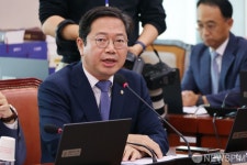 인사말하는 김승원 더불어민주당 의원