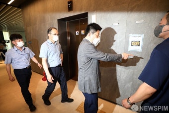 공정위, '집단 휴진 주도' 의협 현장조사 착수