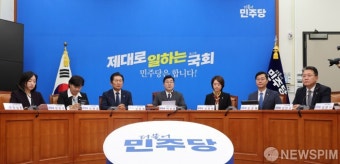 모두발언하는 박찬대 대표 직무대행
