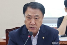 인사말하는 김위상 국민의힘 의원