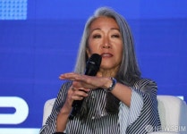 강길미디어하우스 | 특별대담 하는 메이 리 로투스 미디어하우스 대표