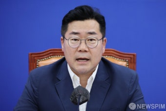 박찬대 대표 직무대행, '한반도평화수호를 위해'