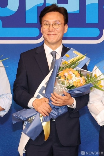 더불어민주당 최고위원 후보에 선출된 김민석 후보