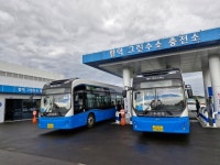 [수소차 급제동] 수소충전소 177곳 불과…LPG 대비 10배·주유소 대비 100배 부족