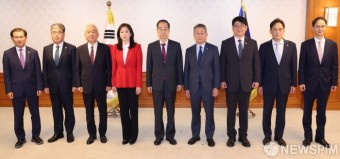 한덕수 총리, 차관급 임명장 수여식