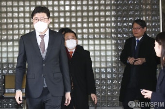 [종합] '김학의 불법출금' 이규원·차규근 항소심도 실형 구형…11월 선고