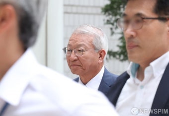 양승태 전 대법원장 '사법농단 의혹' 항소심 첫 공판