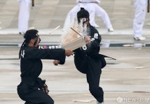 완벽한 격파 시범