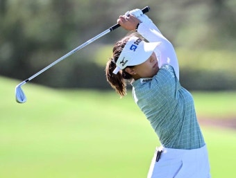 전지원, LPGA 안니카 드리븐 대회에서 깜짝 선두 차지하며 기대 높아져