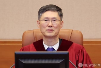 방통위원장 탄핵심판 2회 변론 참석한 문형배 헌재소장 권한대행