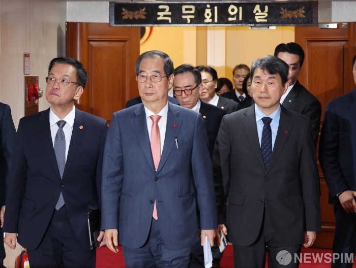 한덕수 국무총리, 계엄 선포 과정에서 자책 토로…국무회의 부재로 유감