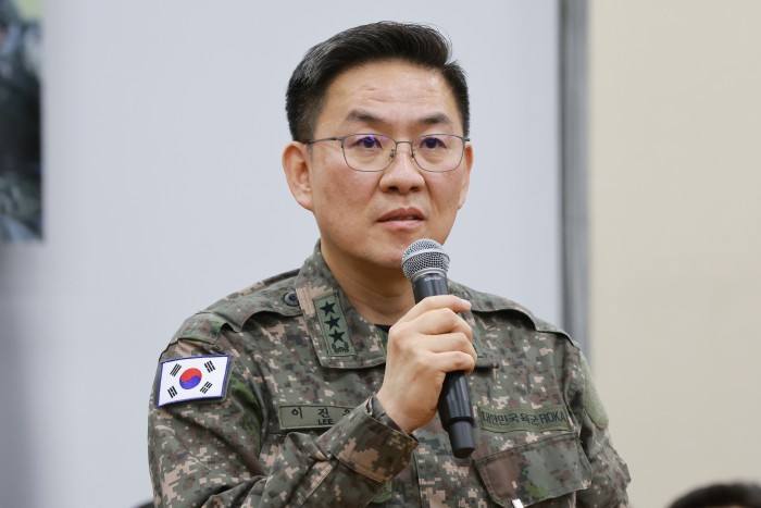 내란 및 직권남용 혐의로 검찰에 체포된 이진우 전 수도방위사령관, 관련 수방사 사건 조사 집중