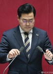 발언대 선 박찬대 원내대표