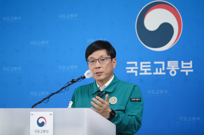 제주항공 사고 음성기록장치 분석 진행 중, 블랙박스 데이터 확인 어려움 없어 (75자)